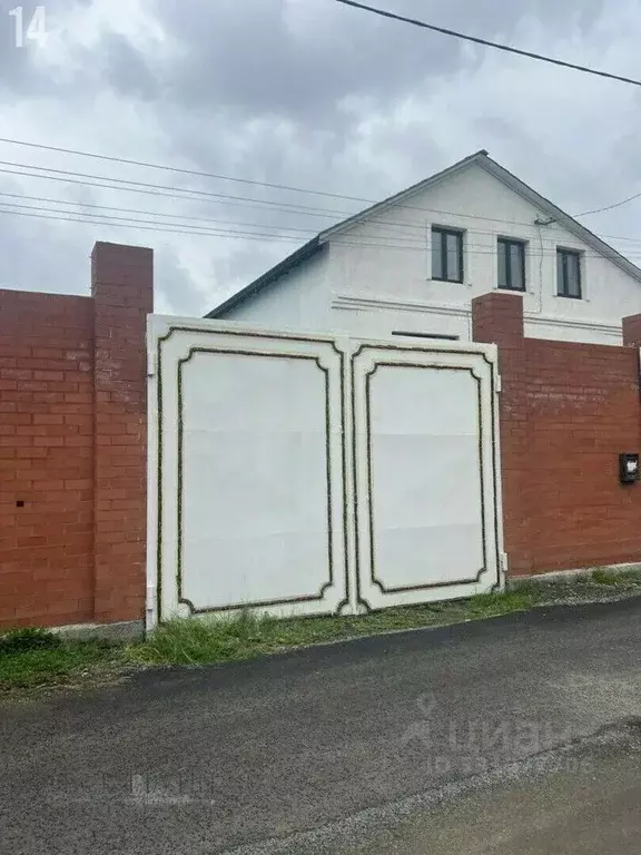 Дом в Челябинская область, Челябинск Кузнечная ул., 22 (301 м) - Фото 2