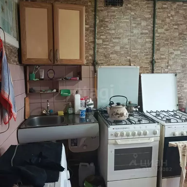 Комната Брянская область, Брянск ул. Дзержинского, 30 (12.0 м) - Фото 0