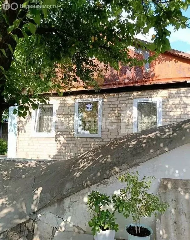 Дом в Белая Калитва, улица Щаденко (55 м) - Фото 1