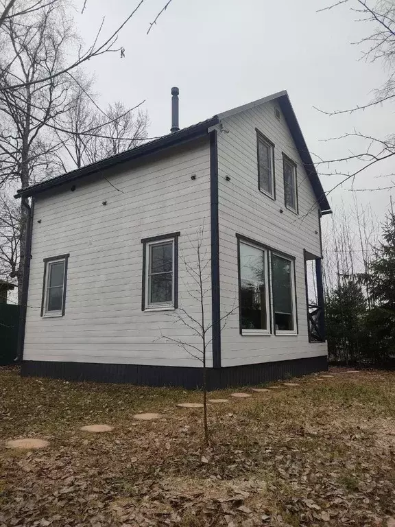 Дом в Ленинградская область, Ломоносовский район, Большеижорское ... - Фото 1