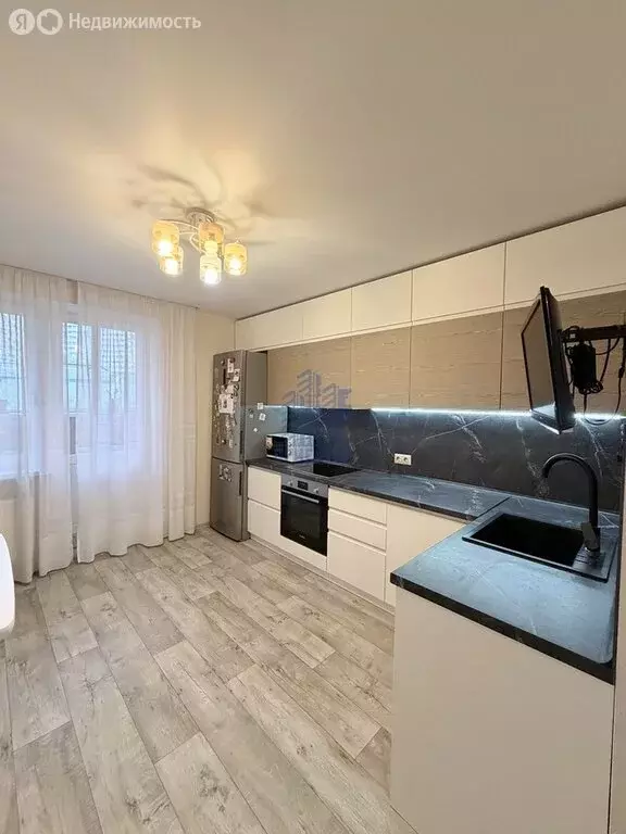 2-комнатная квартира: Чебоксары, улица Василия Алендея, 7 (60 м) - Фото 1