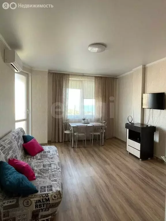 1-комнатная квартира: Анапа, Таманская улица, 24 (52.1 м) - Фото 2