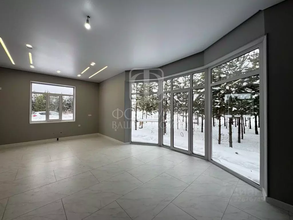 Дом в Свердловская область, Белоярский муниципальный округ, пос. ... - Фото 1