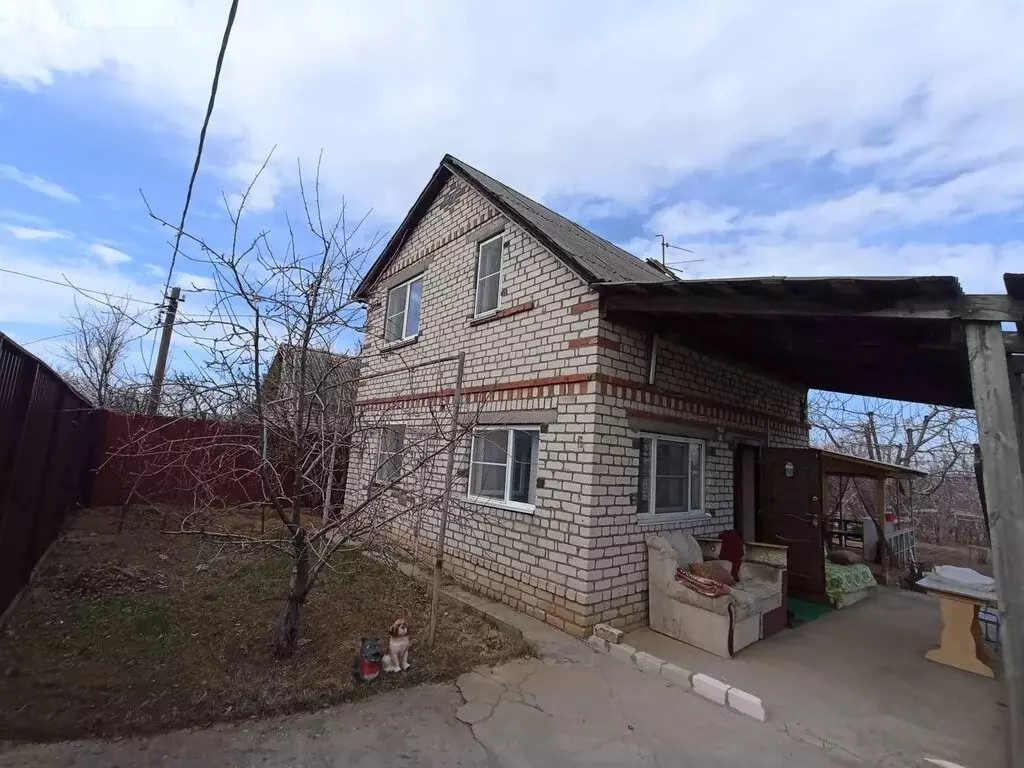 Дом в Червлёновское сельское поселение, СНТ Химик, Ореховая улица (56 ... - Фото 1