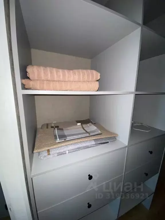 1-к кв. Саха (Якутия), Якутск ул. Свердлова, 1 (38.0 м) - Фото 2