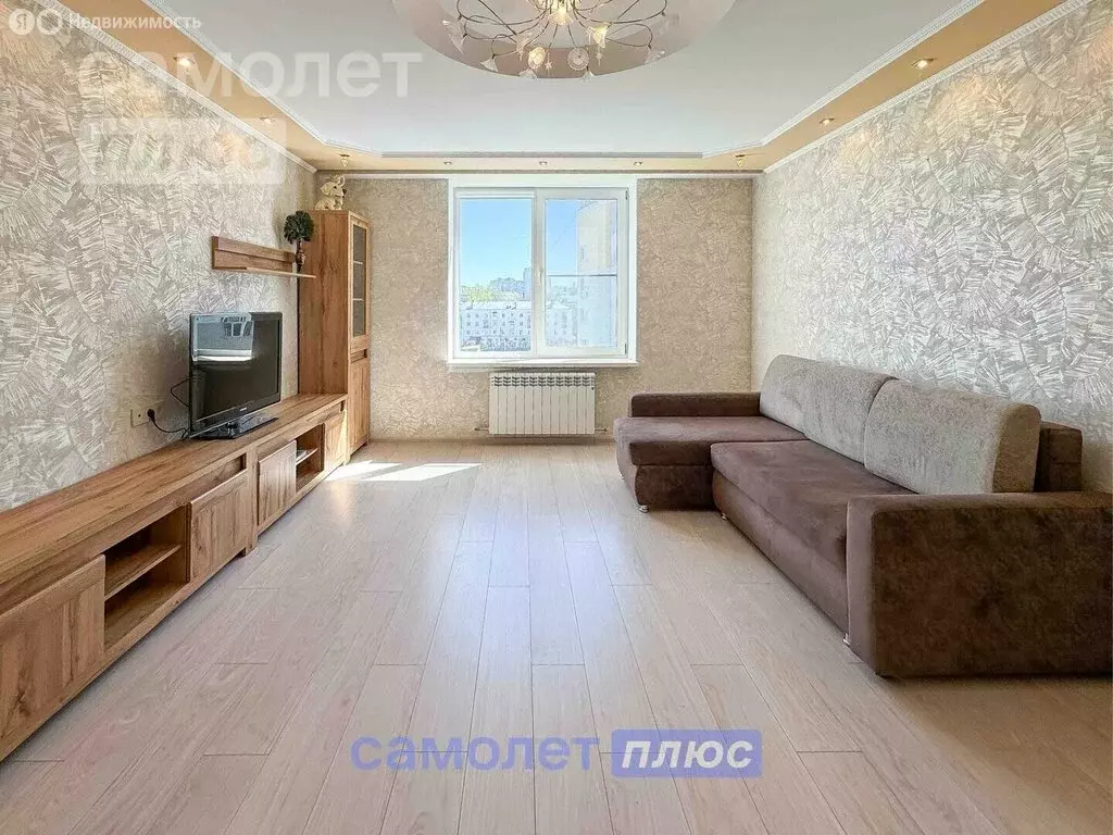 1-комнатная квартира: Чебоксары, проспект Ленина, 7 (50.4 м) - Фото 0
