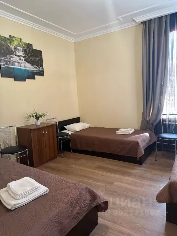 Комната Ставропольский край, Кисловодск ул. Декабристов, 4 - Фото 1