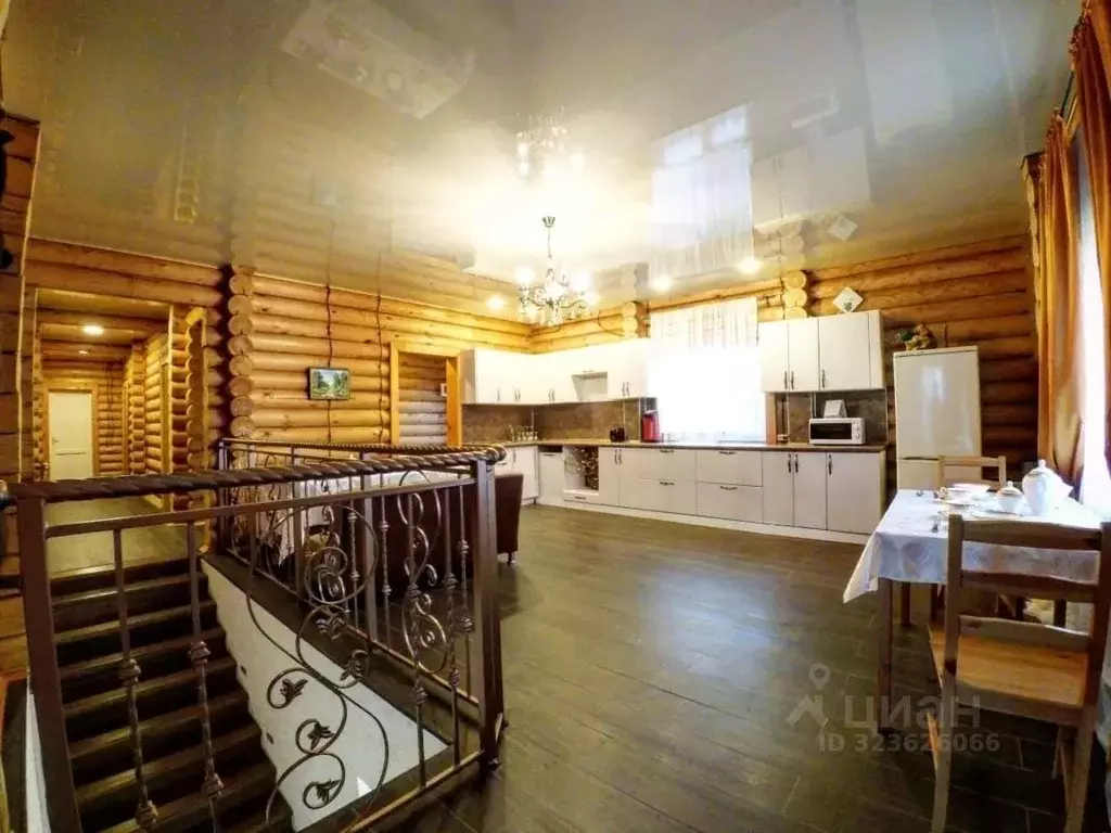 Дом в Татарстан, Пестречинский район, с. Кощаково  (255 м) - Фото 2