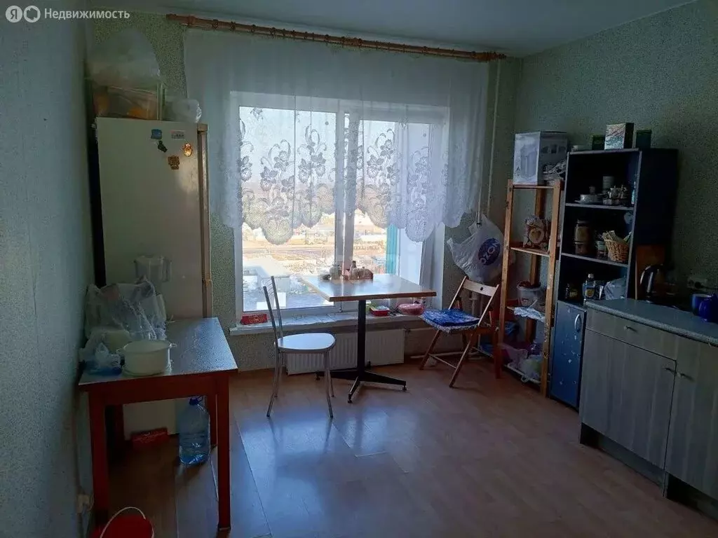 3-комнатная квартира: посёлок Шушары, Московское шоссе, 284 (80.6 м) - Фото 0