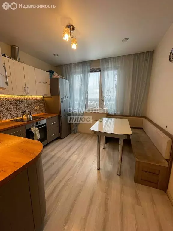 3-комнатная квартира: посёлок городского типа Андреевка, квартал ... - Фото 2