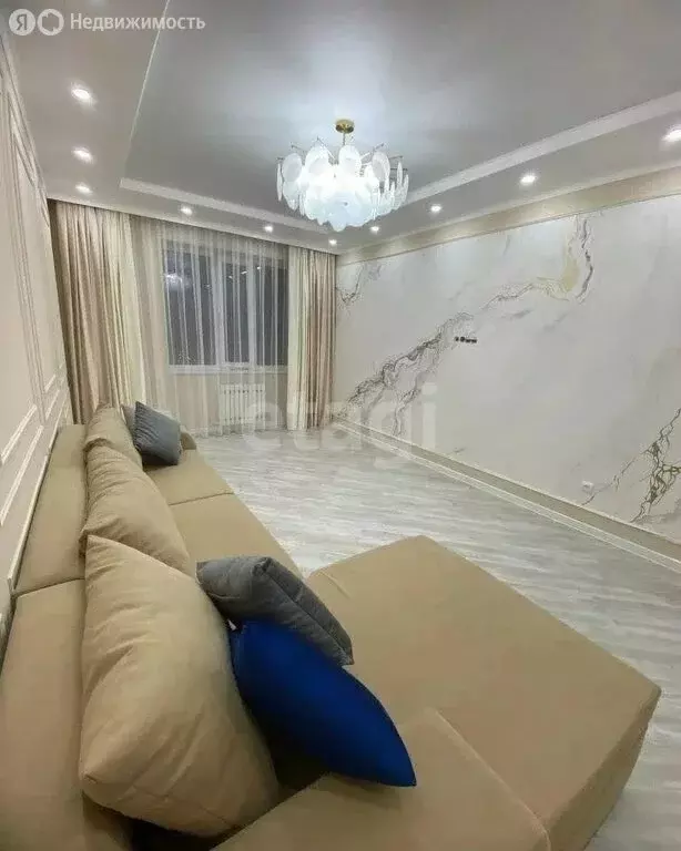 2-комнатная квартира: Тольятти, Спортивная улица, 33 (60 м) - Фото 1