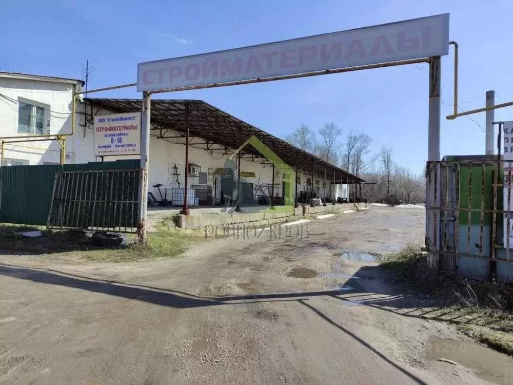 Склад в Самарская область, с. Шигоны ул. Кооперативная, 12 (1200 м) - Фото 1