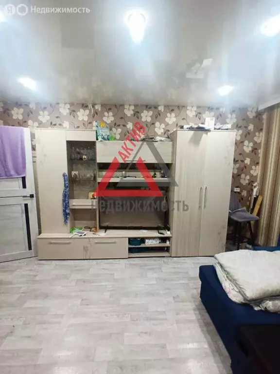 1-комнатная квартира: Каменск-Уральский, посёлок имени Чкалова, ... - Фото 2