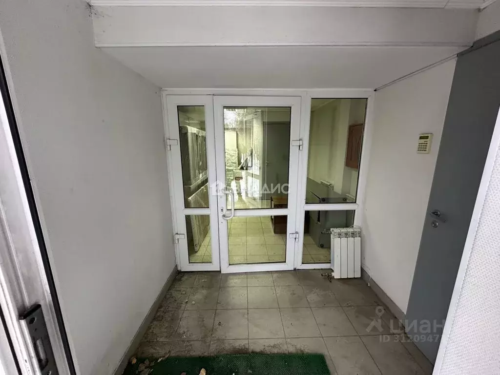 Офис в Коми, Сыктывкар ул. Морозова, 43/1 (152 м) - Фото 0