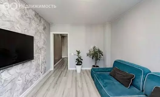 3-комнатная квартира: Тюмень, улица Константина Посьета, 8 (69.2 м) - Фото 0