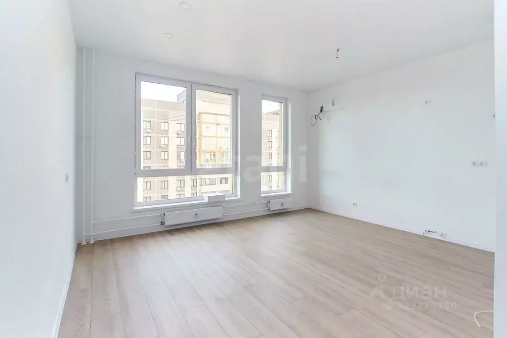 Студия Тюменская область, Тюмень ул. Юрия Рогачева, 9к2 (26.2 м) - Фото 1