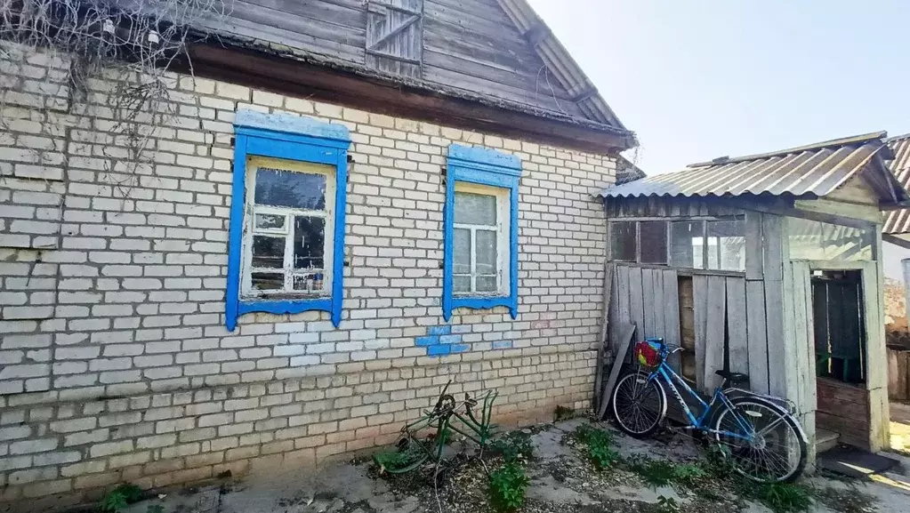 Дом в Волгоградская область, Светлый Яр рп ул. Саши Чекалина (46 м) - Фото 1