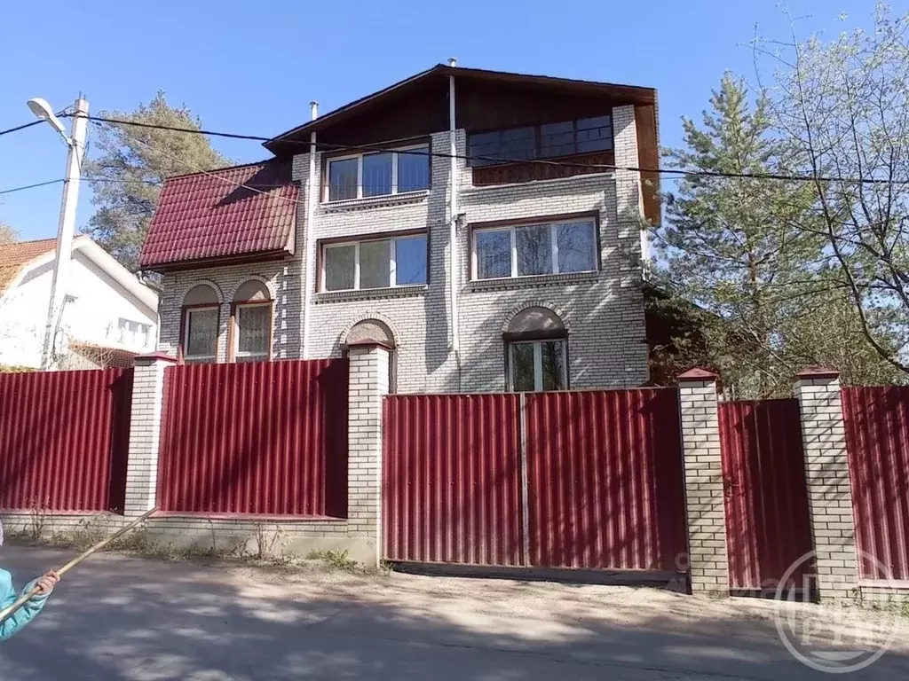 Дом в Ленинградская область, Сертолово Всеволожский район,  (422 м) - Фото 1