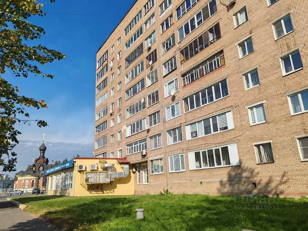 3-к кв. Владимирская область, Александров ул. Октябрьская, 8 (60.3 м) - Фото 0