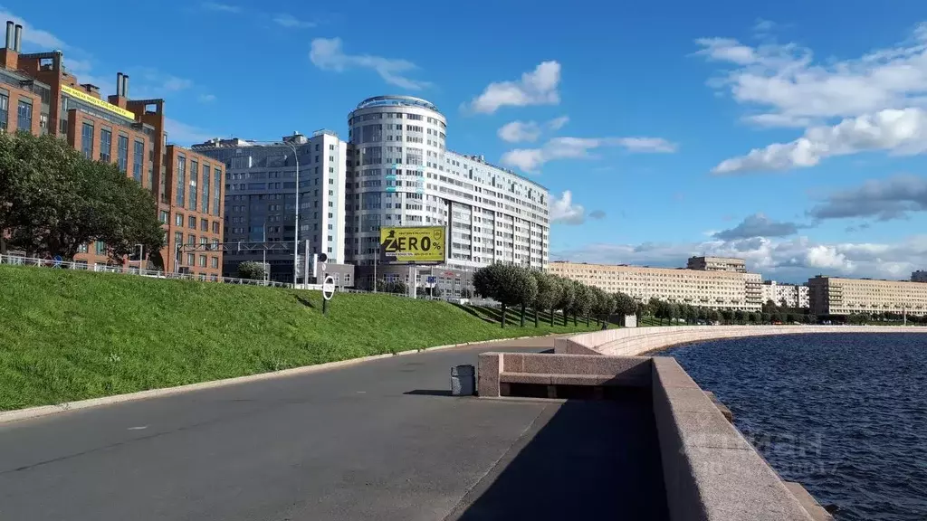 1-к кв. Санкт-Петербург Свердловская наб., 58 (50.0 м) - Фото 0