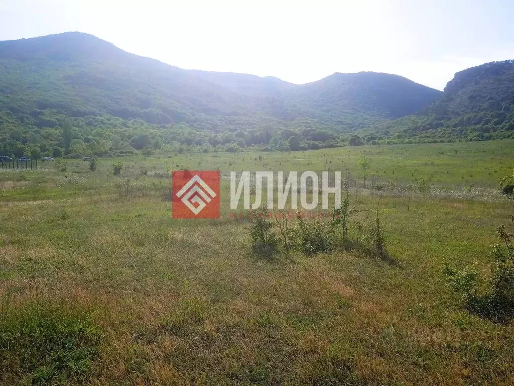 Участок в Севастополь с. Павловка, пер. Лебединый, 2 (170.0 сот.) - Фото 0
