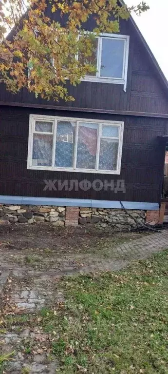 Дом в Оренбургская область, Бузулукский район, Сухореченский ... - Фото 0