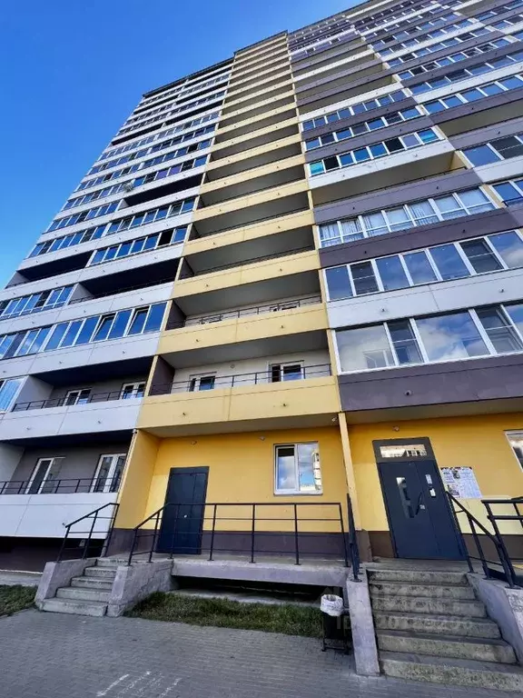 2-к кв. Кировская область, Киров Коминтерновский мкр, ул. Зеленина, 7А ... - Фото 0