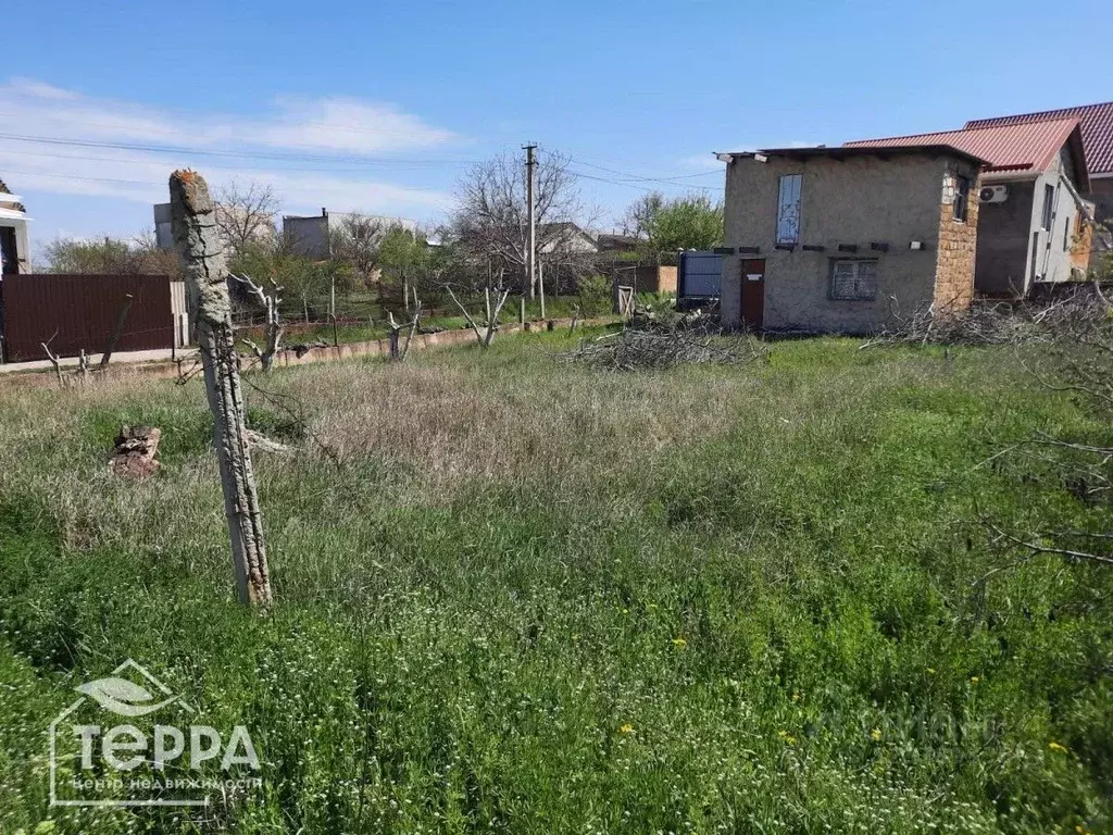 Дом в Крым, Сакский район, Суворовское с/пос, Звезда СНТ  (25 м) - Фото 2