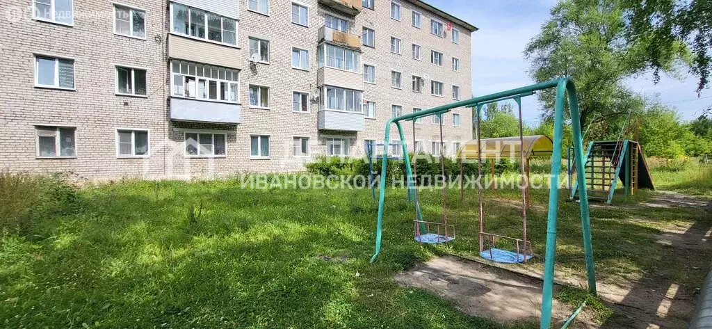 2-комнатная квартира: Заволжск, улица Герцена, 10 (45 м) - Фото 0