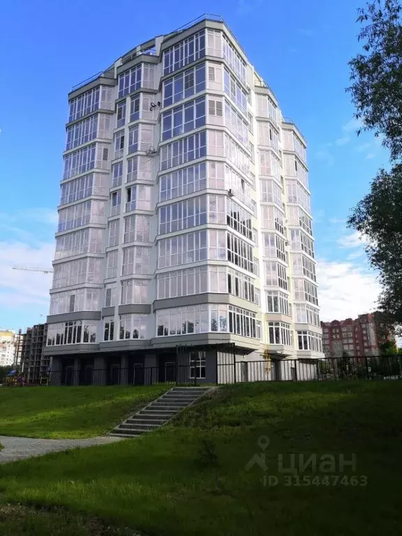 3-к кв. Ивановская область, Иваново ул. Наумова, 3А (136.0 м) - Фото 0