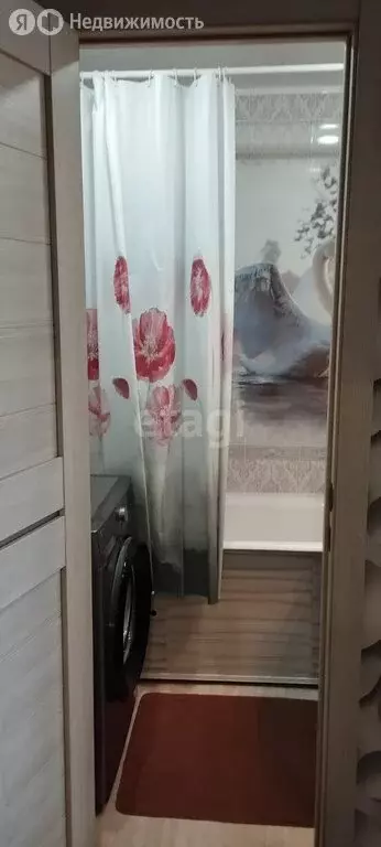 4-комнатная квартира: Прокопьевск, улица Обручева, 46 (77.2 м) - Фото 1