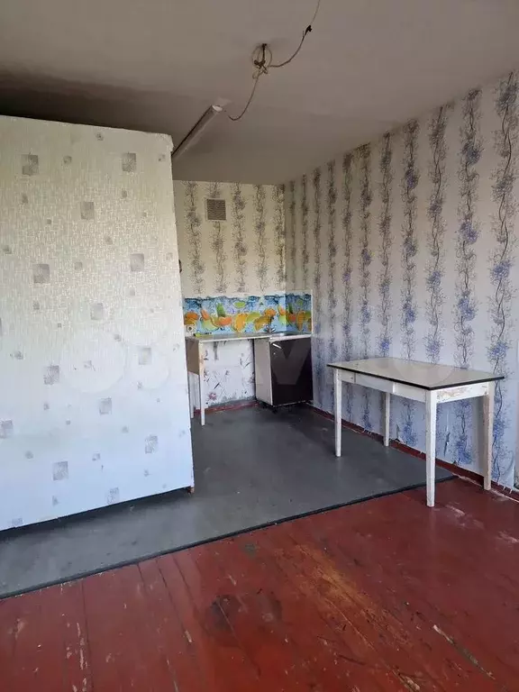 Комната 17 м в 8-к., 4/5 эт. - Фото 1