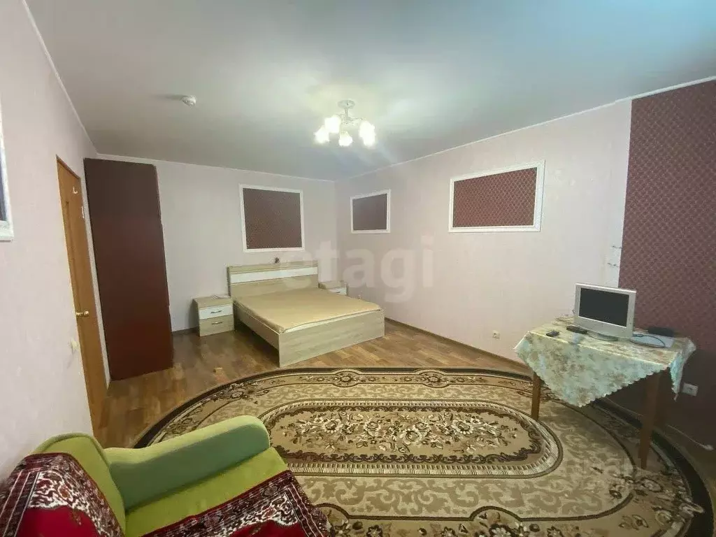 1-к кв. Тюменская область, Тюмень ул. Обдорская, 5 (41.7 м) - Фото 0