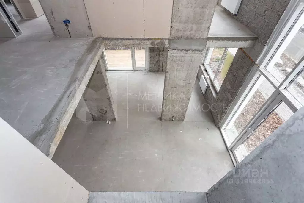 4-к кв. Тюменская область, Тюмень ул. Газовиков, 36 (163.0 м) - Фото 0