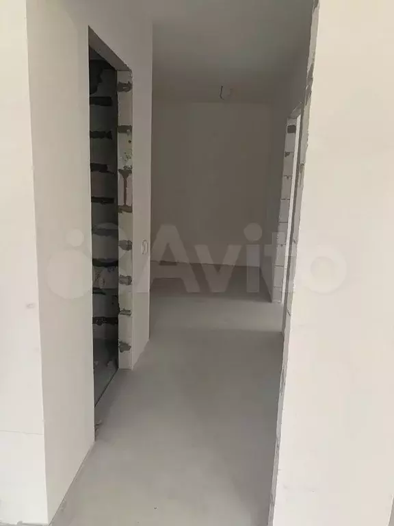 2-к. квартира, 55 м, 2/4 эт. - Фото 1