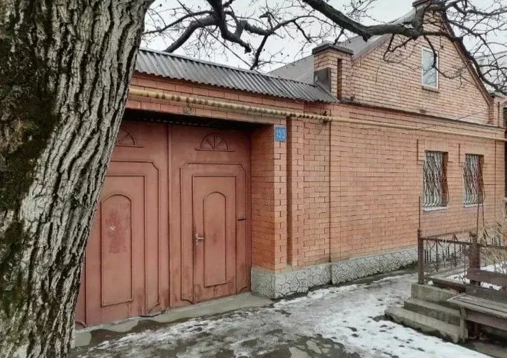Дом в Северная Осетия, Владикавказ ул. Леваневского, 155 (95 м) - Фото 0