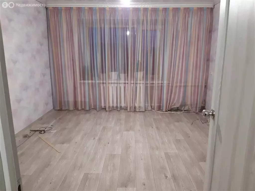 2-комнатная квартира: село Мирный, улица Ленина, 4 (37 м) - Фото 0