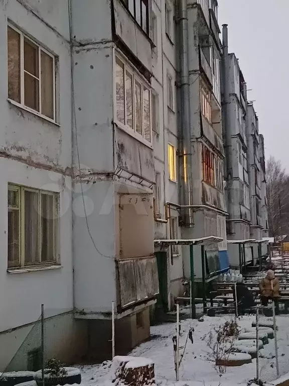 Комната 17 м в 3-к., 1/5 эт. - Фото 1
