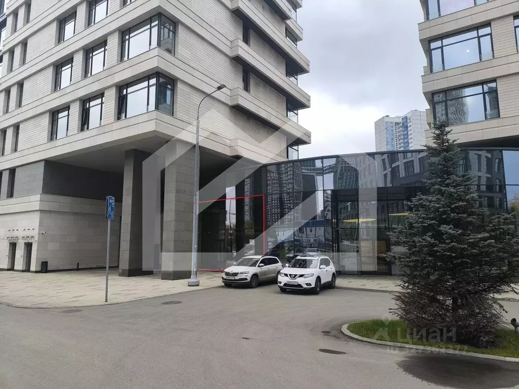 Торговая площадь в Москва ул. Сергея Бондарчука, 6 (210 м) - Фото 1