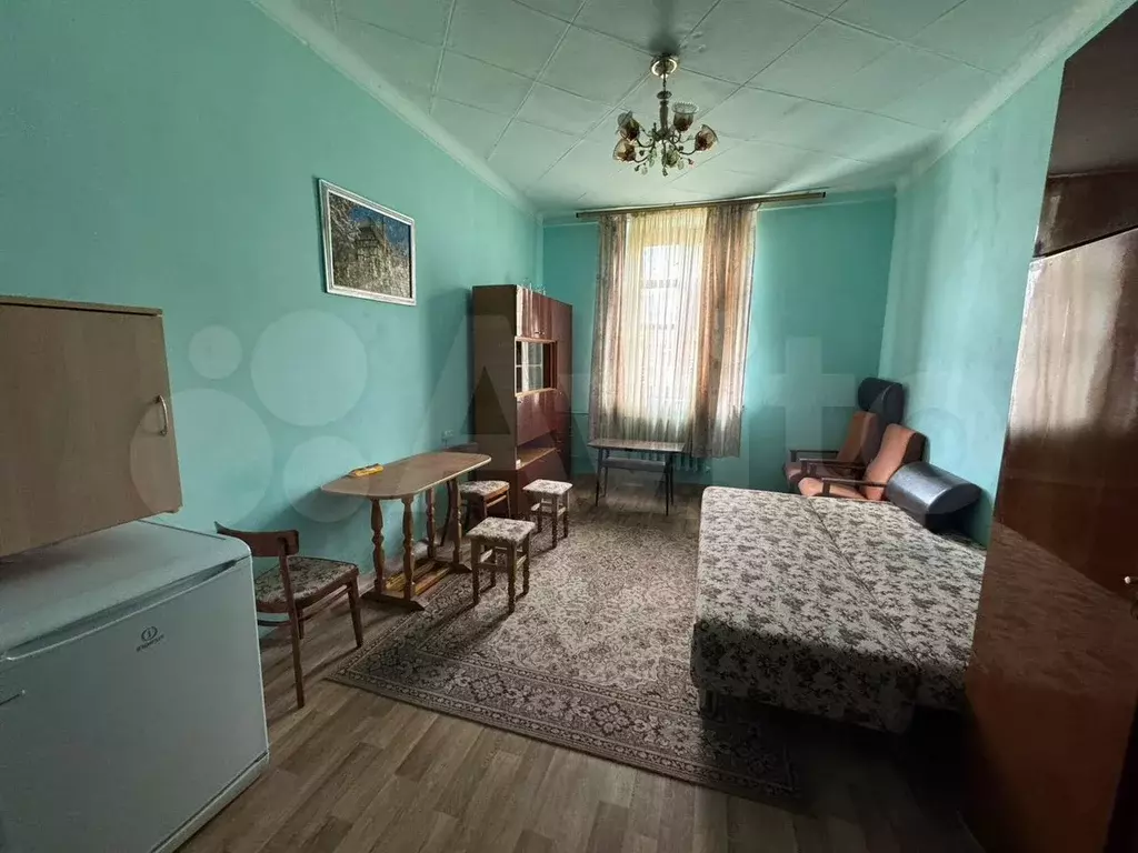 Комната 18,8 м в 1-к., 4/4 эт. - Фото 0