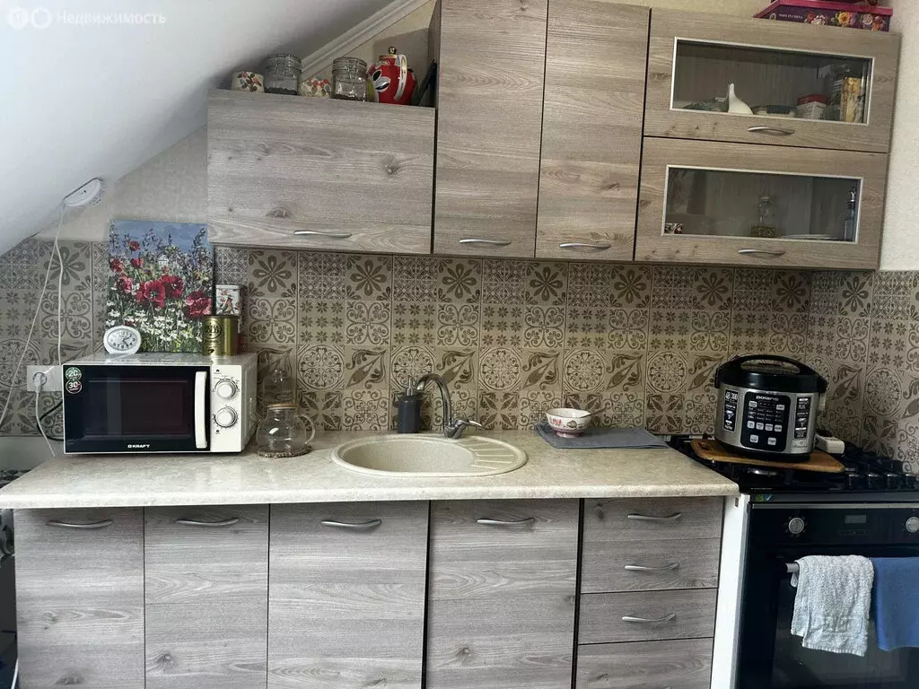 3-комнатная квартира: Багратионовск, Спортивная улица, 35 (66.7 м) - Фото 0