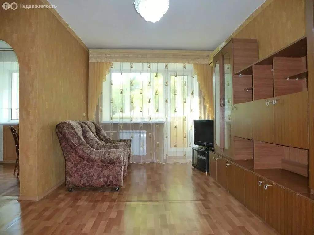 3-комнатная квартира: Уссурийск, улица Плеханова, 64 (58.3 м) - Фото 1