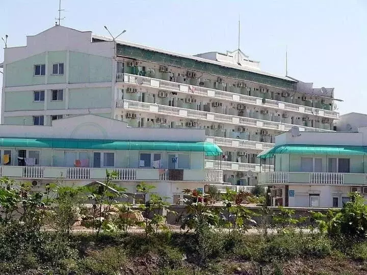 Студия Севастополь пос. Любимовка, ул. Южногородская, 36к16 (16.5 м) - Фото 1