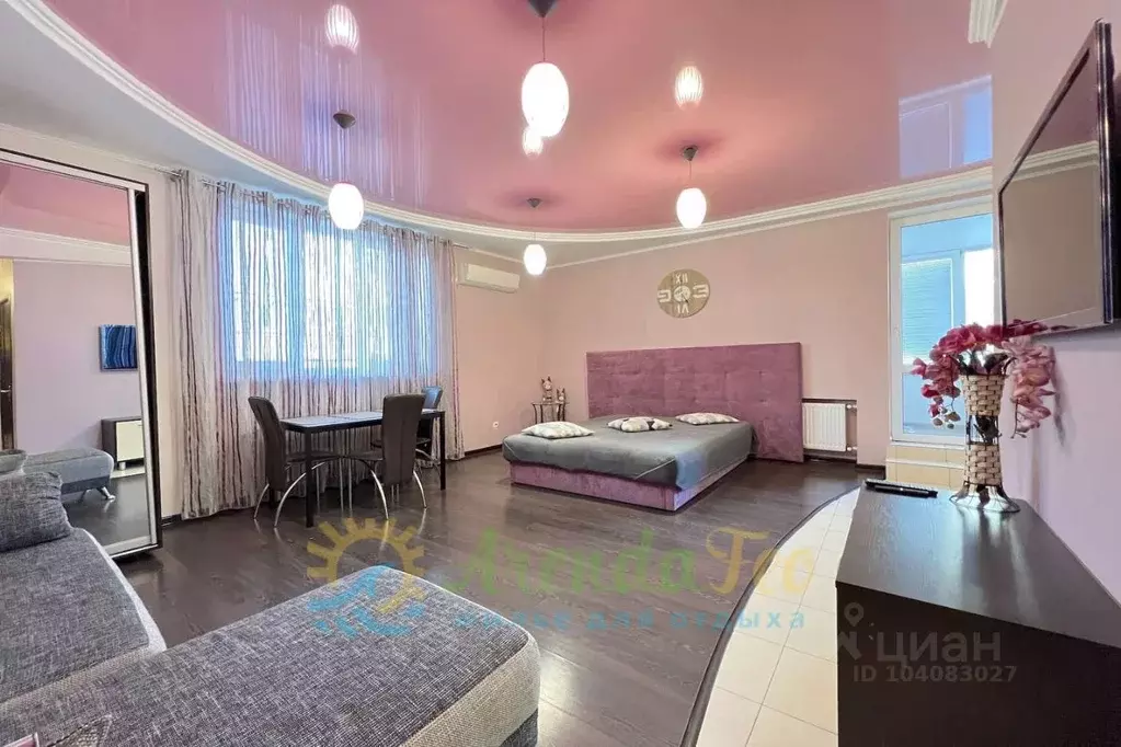 1-к кв. Крым, Феодосия ул. Революционная, 16 (45.0 м) - Фото 0