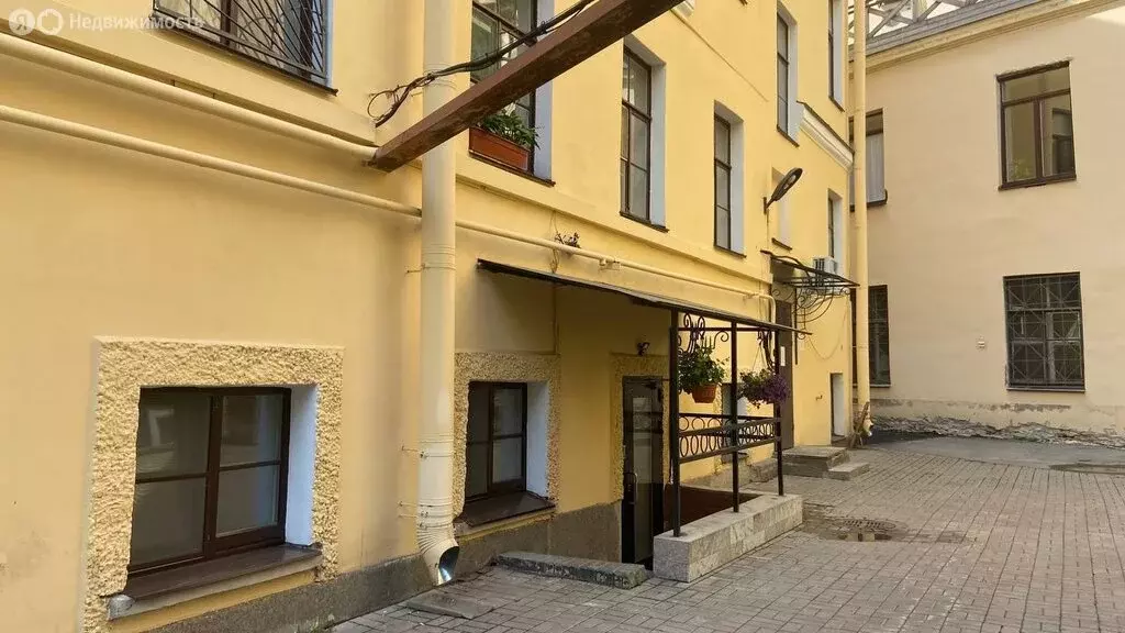 1-комнатная квартира: Санкт-Петербург, набережная реки Фонтанки, 26А ... - Фото 1