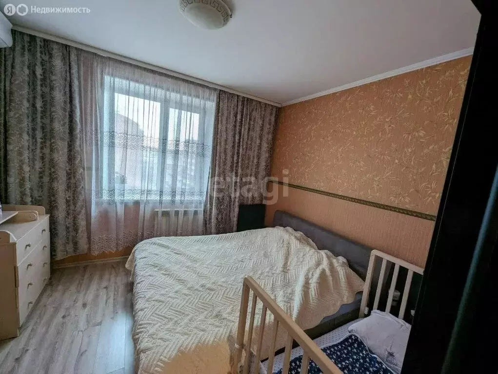 3-комнатная квартира: Абакан, улица Торосова, 15 (86.4 м) - Фото 0