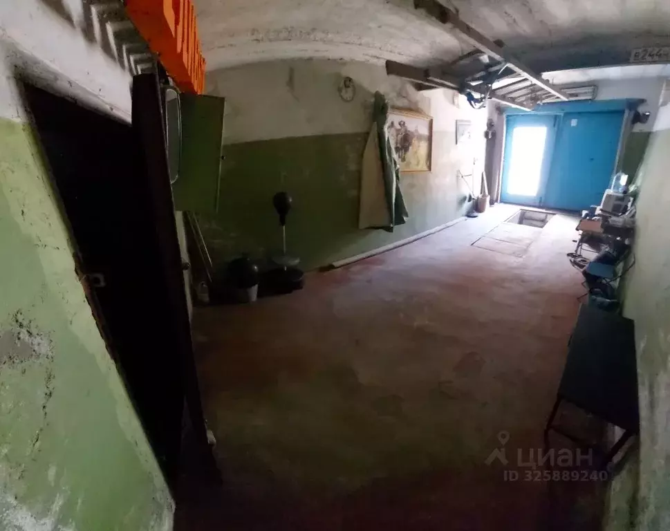 Гараж в Краснодарский край, Краснодар ул. Имени Дмитрия Благоева, 27 ... - Фото 2