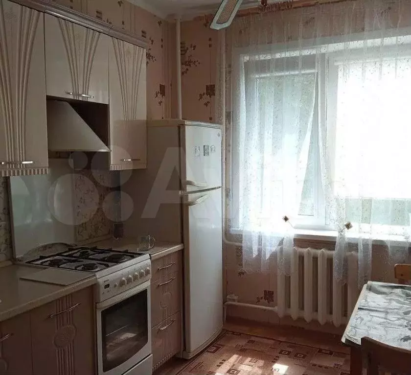 2-к. квартира, 54 м, 3/9 эт. - Фото 0