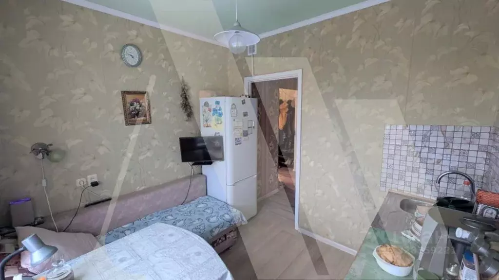 2-к кв. Омская область, Омск Заозерный мкр, просп. Менделеева, 44 ... - Фото 2