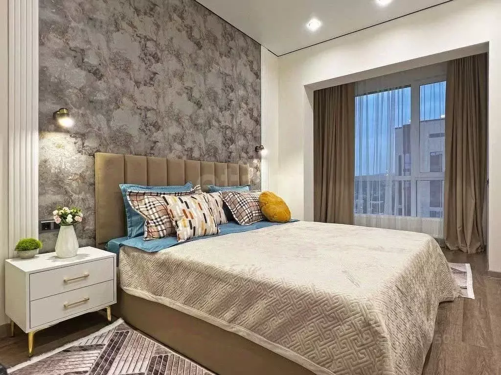 2-к кв. Татарстан, Казань ул. Новаторов, 8Б (69.0 м) - Фото 0